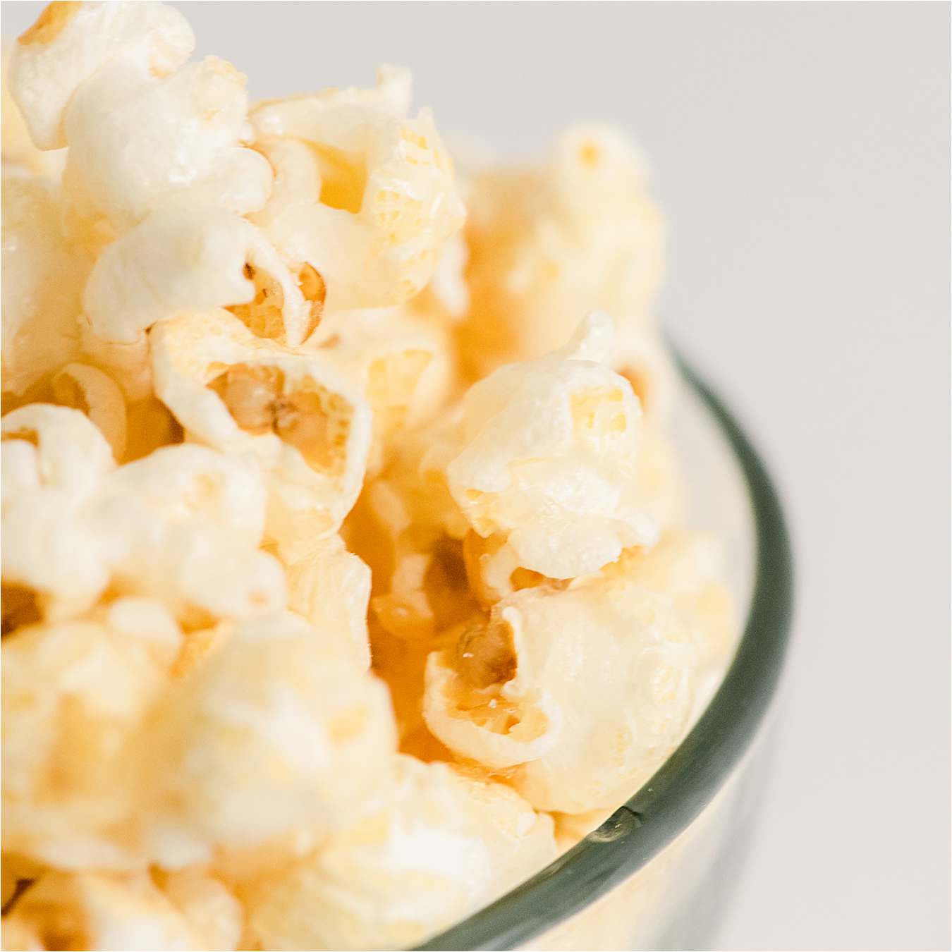 Eggnog Popcorn